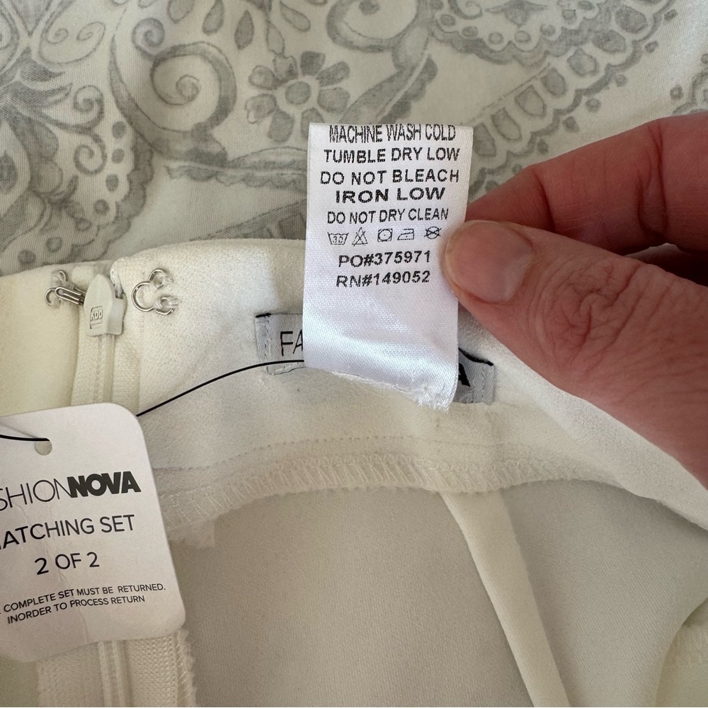 NWT Fashion Nova Victoria High Waisted White Dress Pants Size XS w/ Back Zipper - Picture 8 of 12